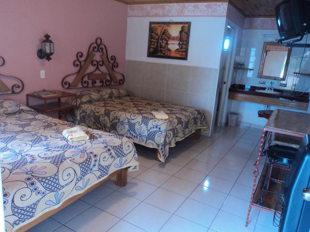 Paraiso Del Bosque Hotel Creel Habitación foto