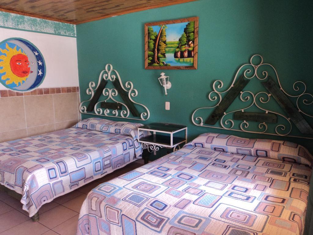 Paraiso Del Bosque Hotel Creel Habitación foto